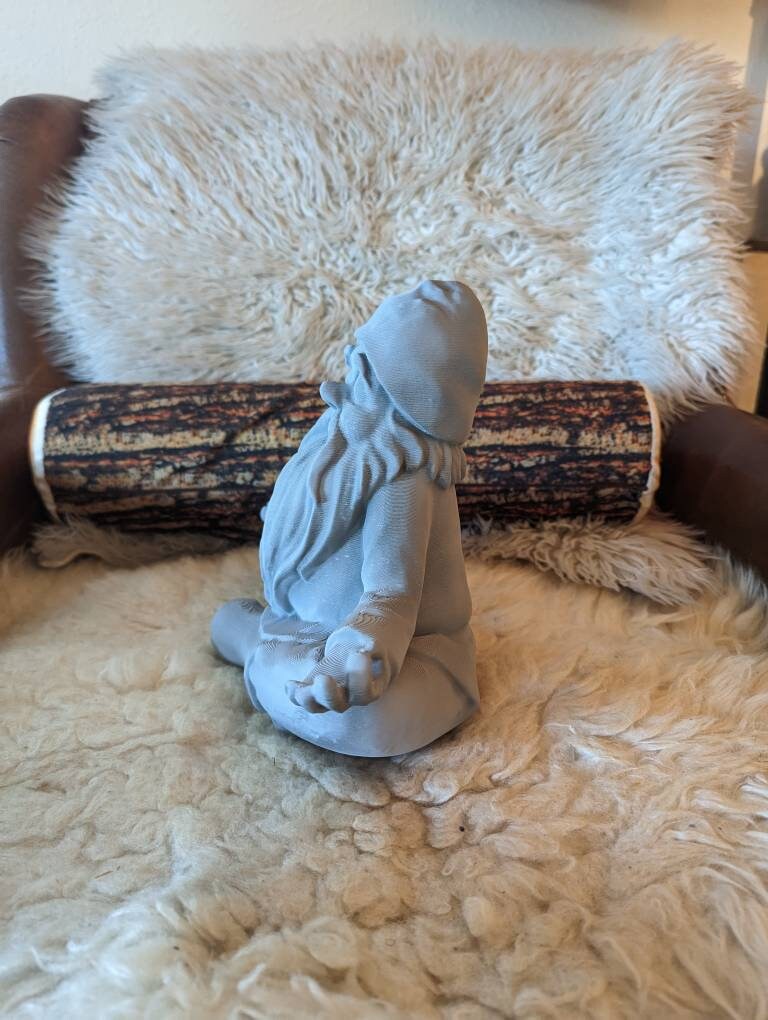 Zen Garden Gnome: Meditating Om Gnome