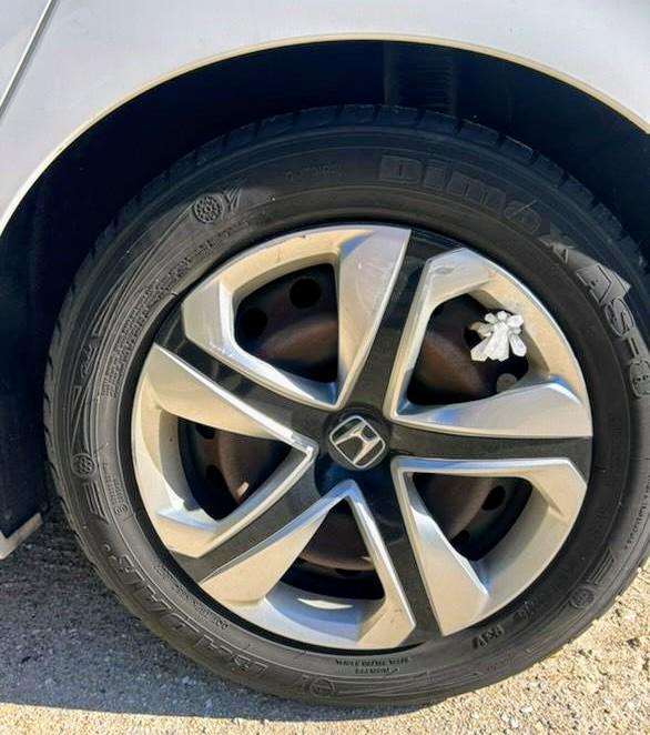 Quartz Car Tire Valve Caps: High-Vibe Style (Set of 4)
