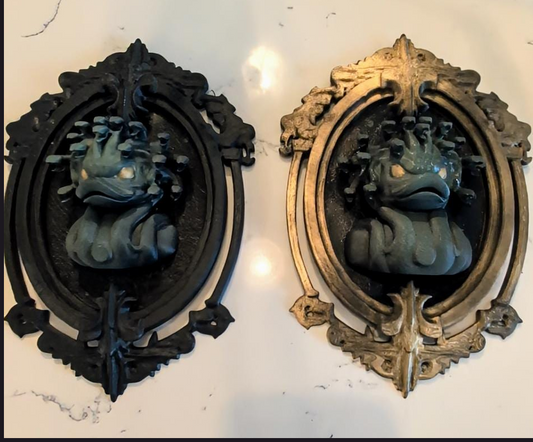Medusa Duck Gothic Sculpture - Fearless Dark Art Piece